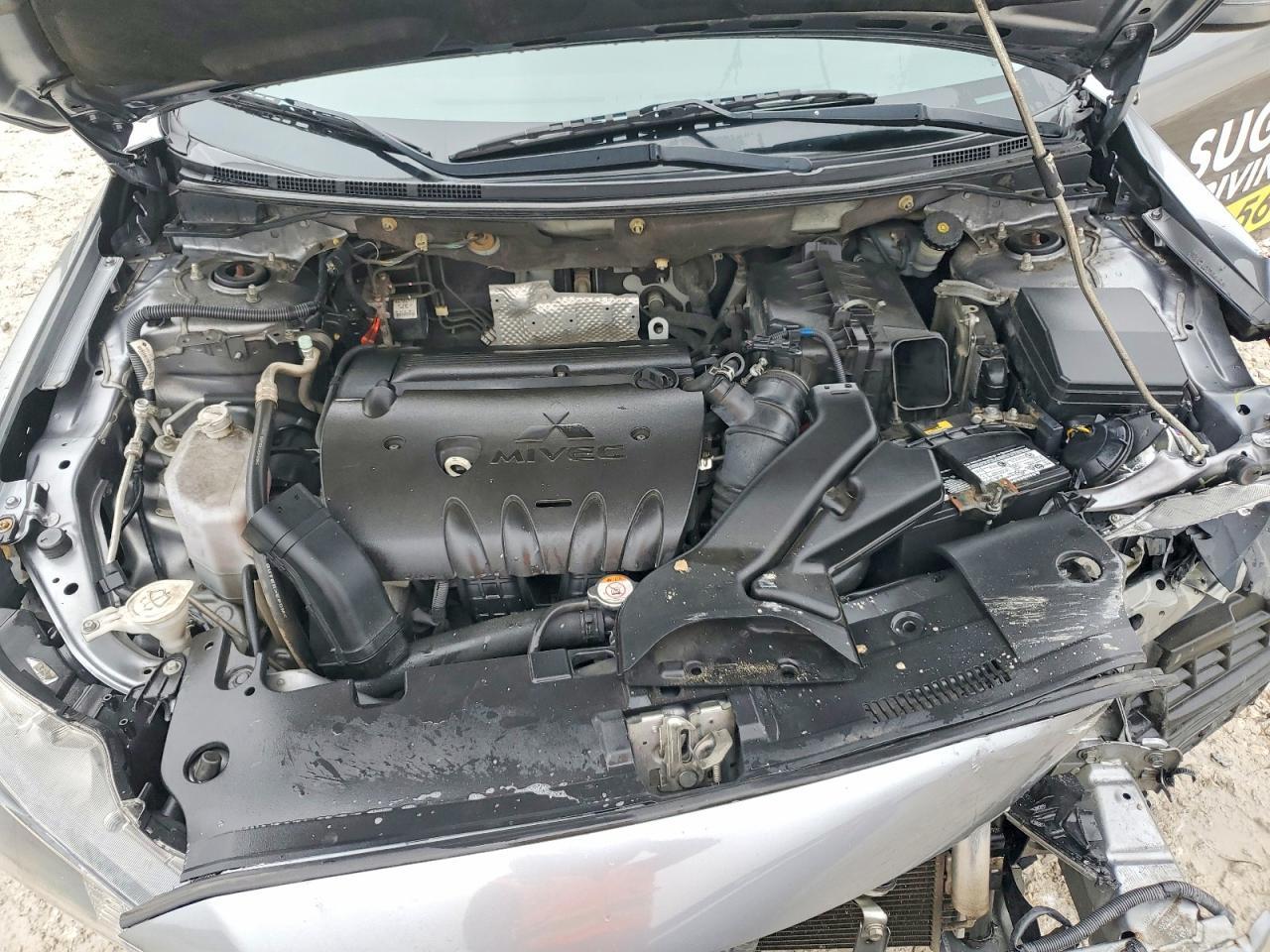 2016 Mitsubishi Lancer es