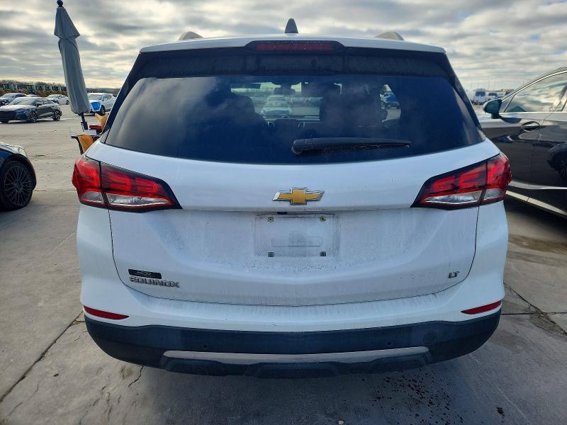 2022 Chev Equinox lt