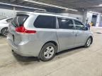 2013 Toyota Sienna le