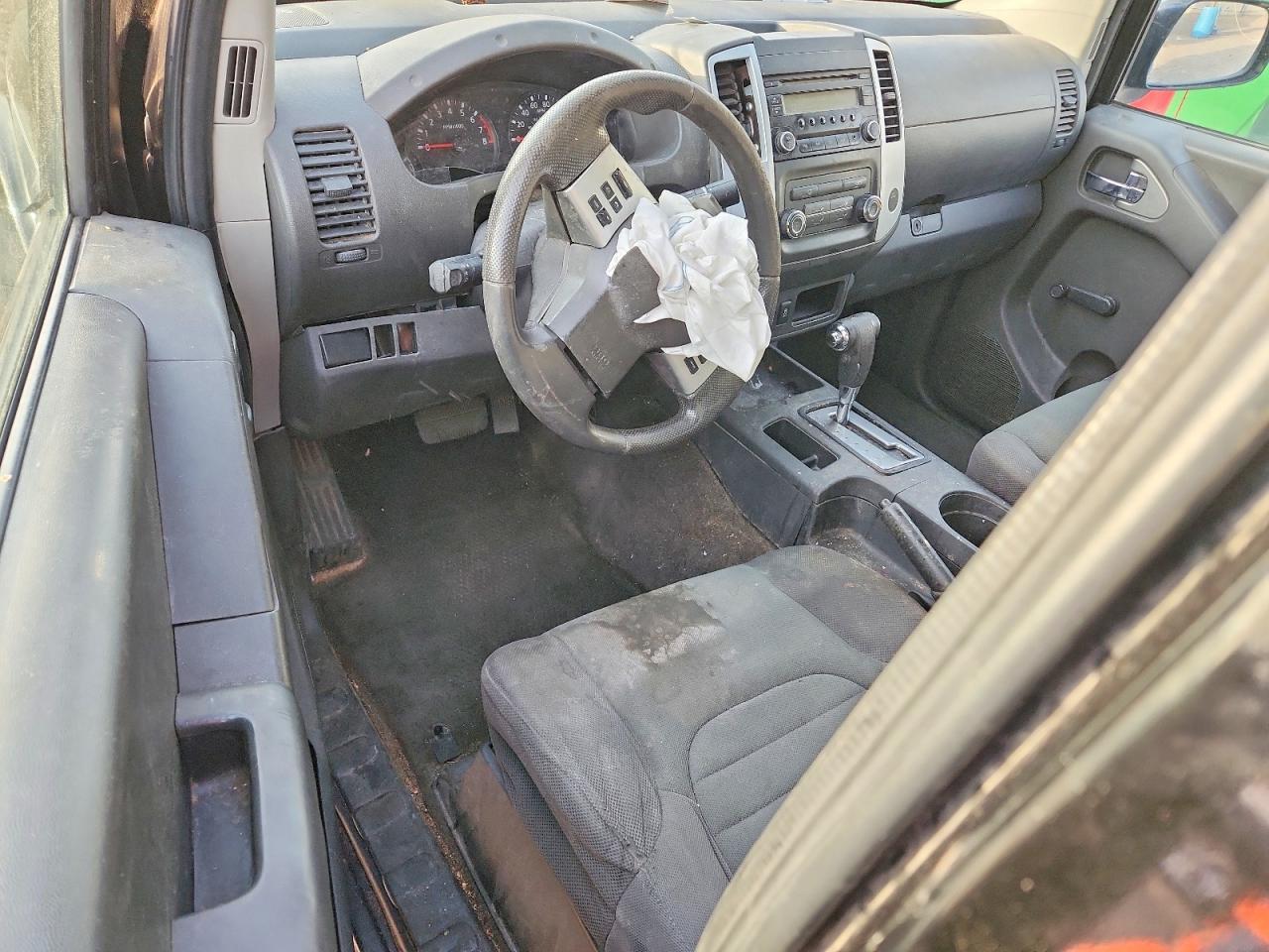 2014 Nissan Frontier S