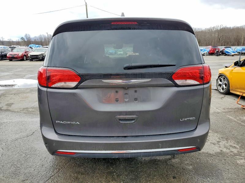 2020 Chrysler Pacifica Limited
