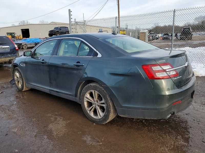 2016 Ford Taurus sel