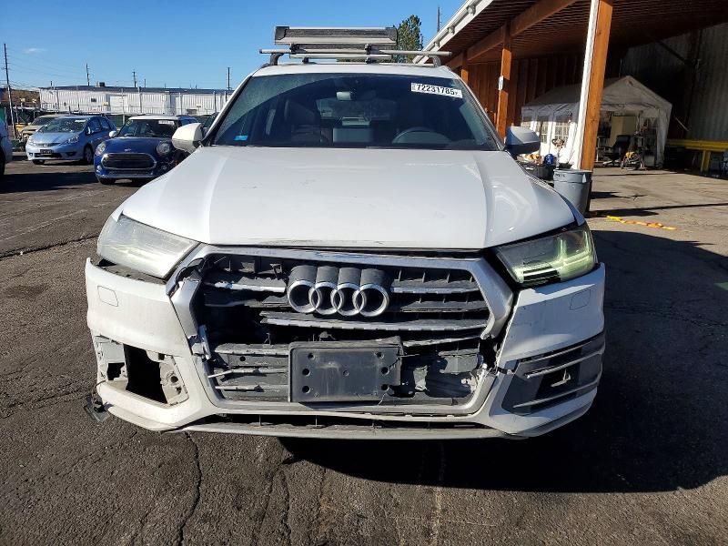 2017 Audi Q7 Premium Plus
