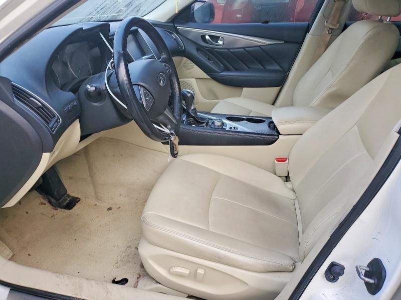 2015 Infiniti Q50 Base