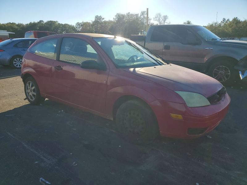 2005 Ford Focus ZX3
