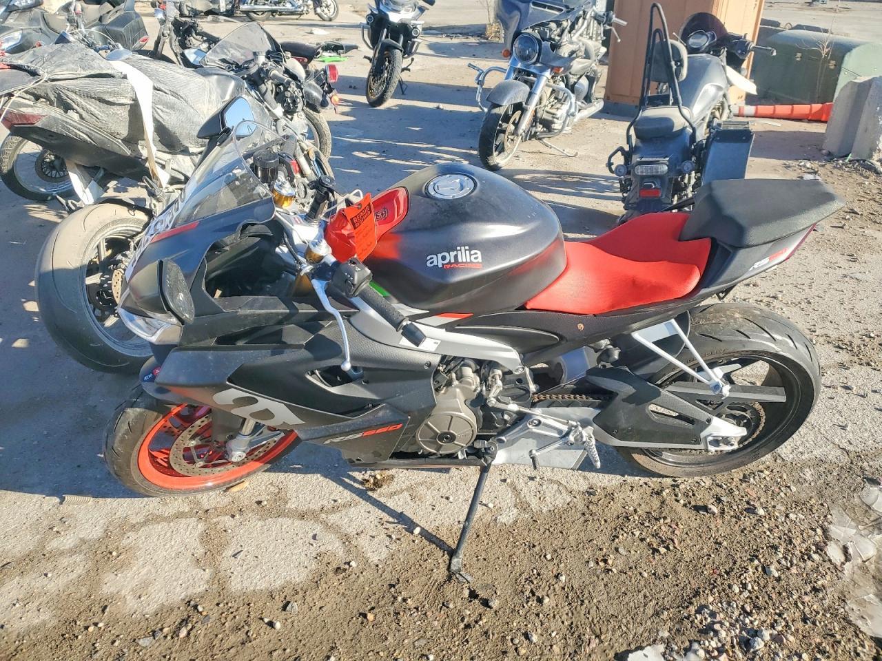 2023 Aprilia RS 660