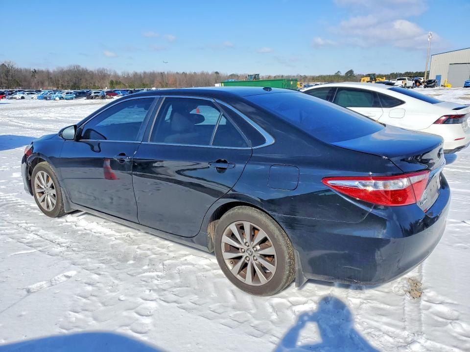 2015 Toyota Camry le