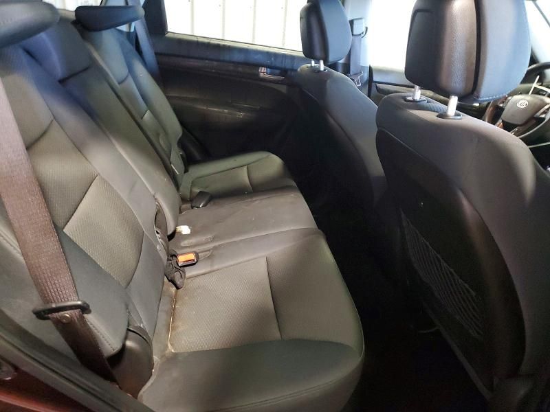 2013 KIA Sorento lx