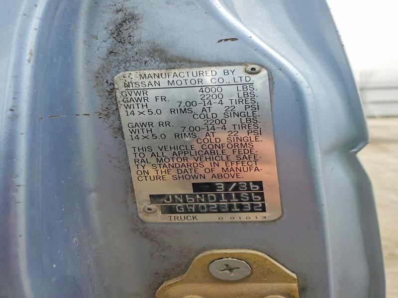 1986 Nissan D21 Short bed