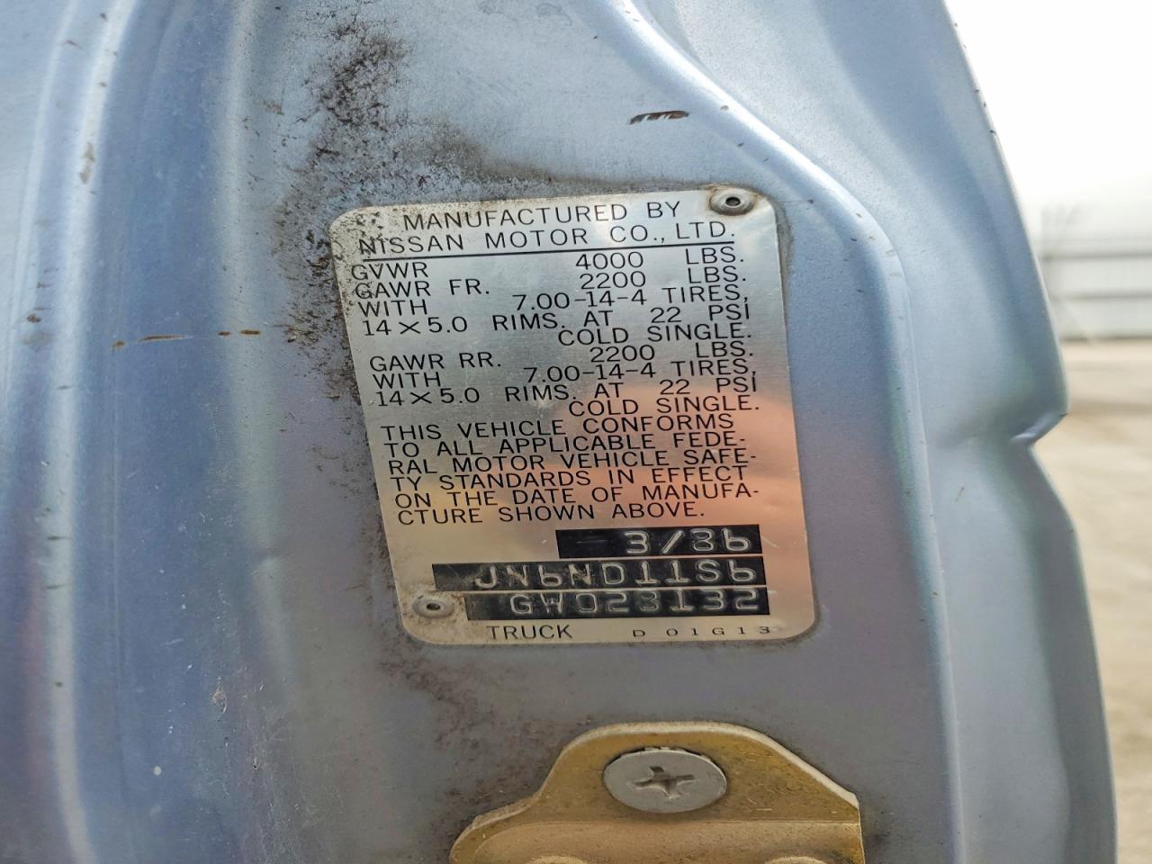 1986 Nissan D21 Short BED