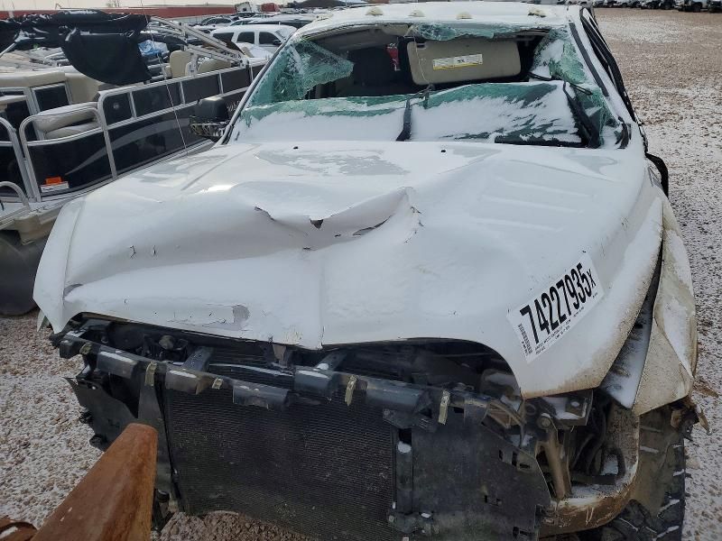 2015 Dodge RAM 3500 Flatbed Truck