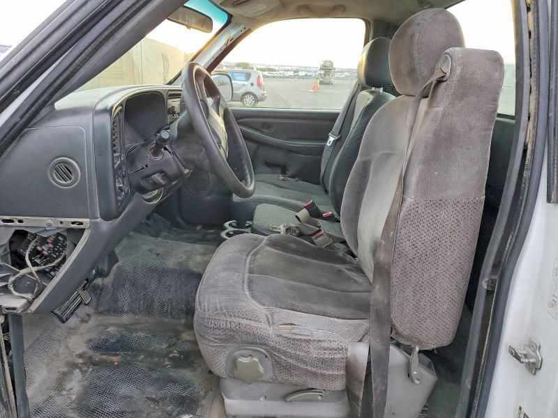 2005 Chevrolet Silverado C2500 Heavy Duty