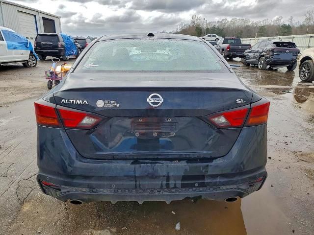 2020 Nissan Altima sl