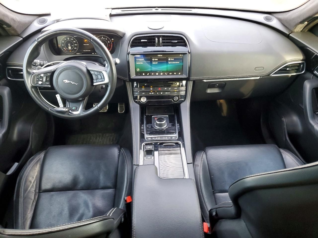 2019 Jaguar F-pace R-sport