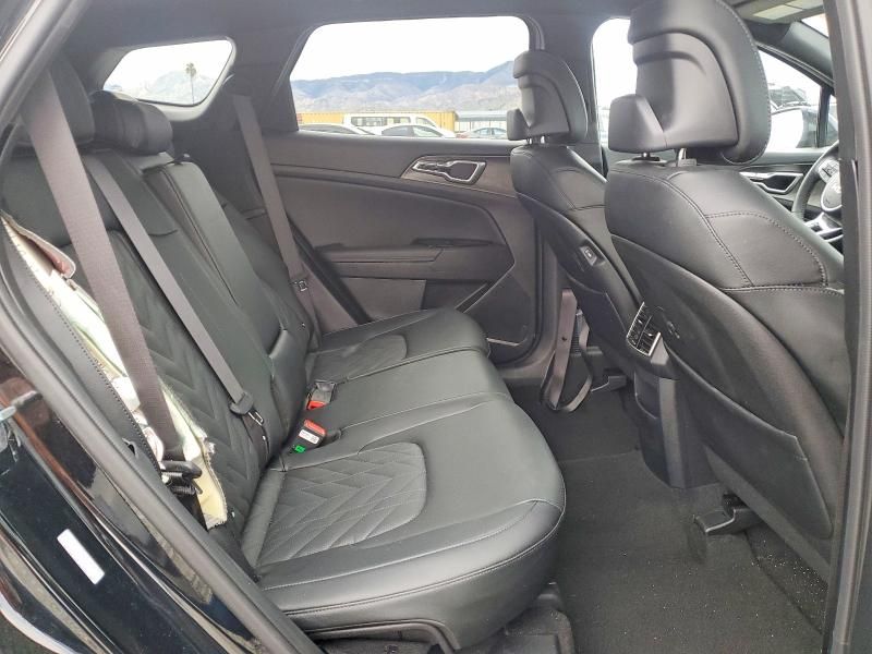 2025 KIA Sportage x Line