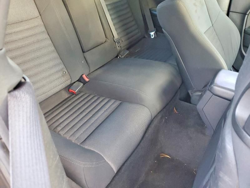 2014 Dodge Challenger sxt