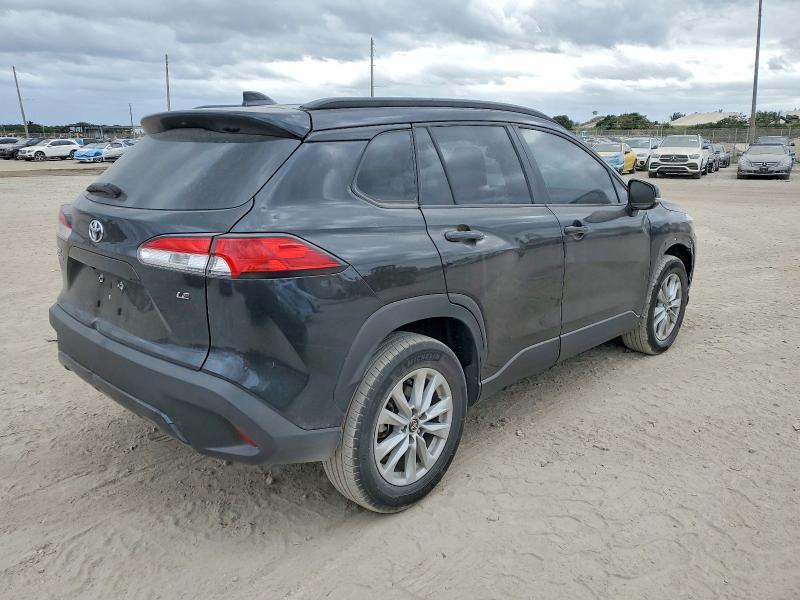 2025 Toyota Corolla Cross le
