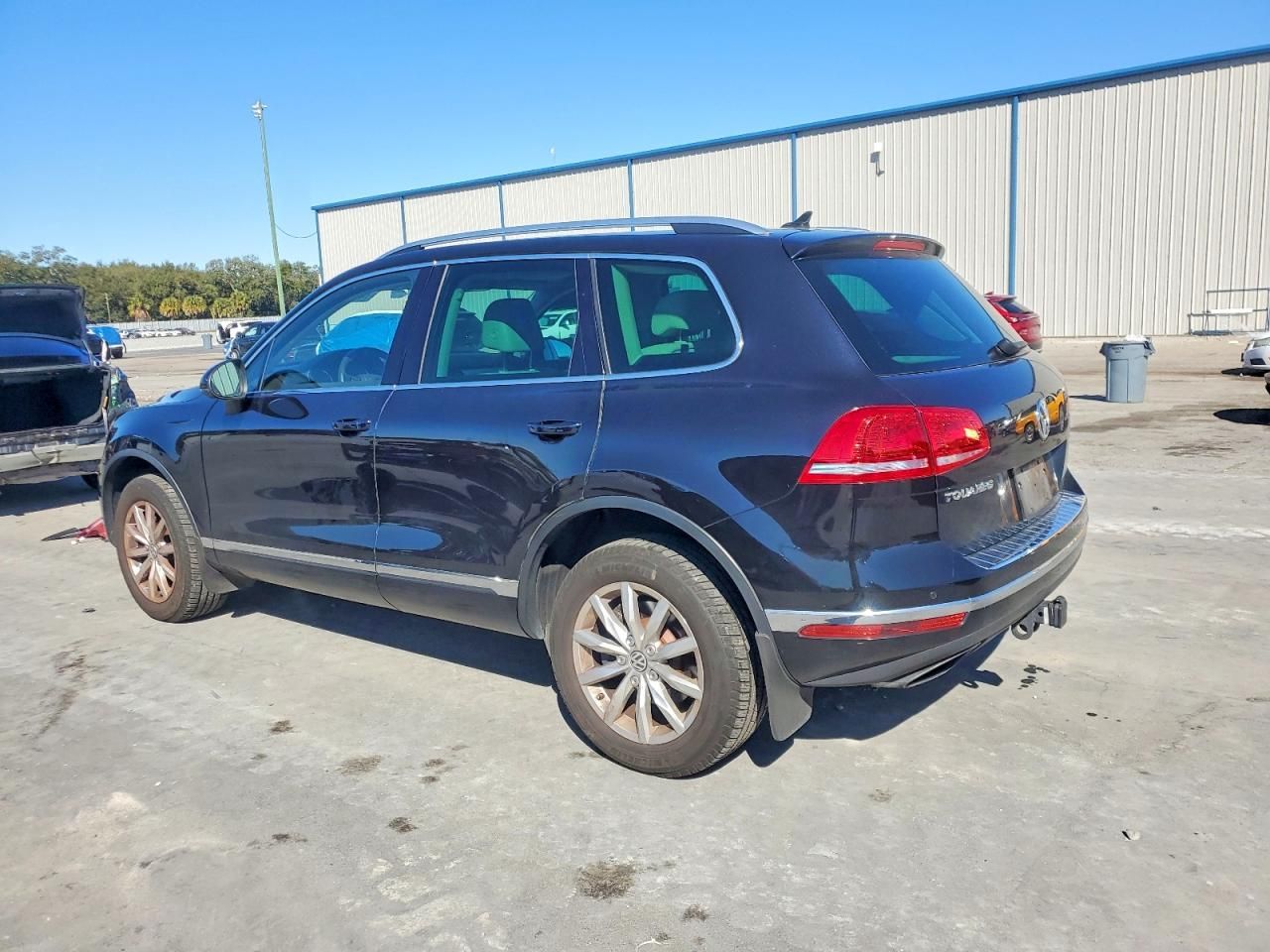 2016 Volkswagen Touareg Sport