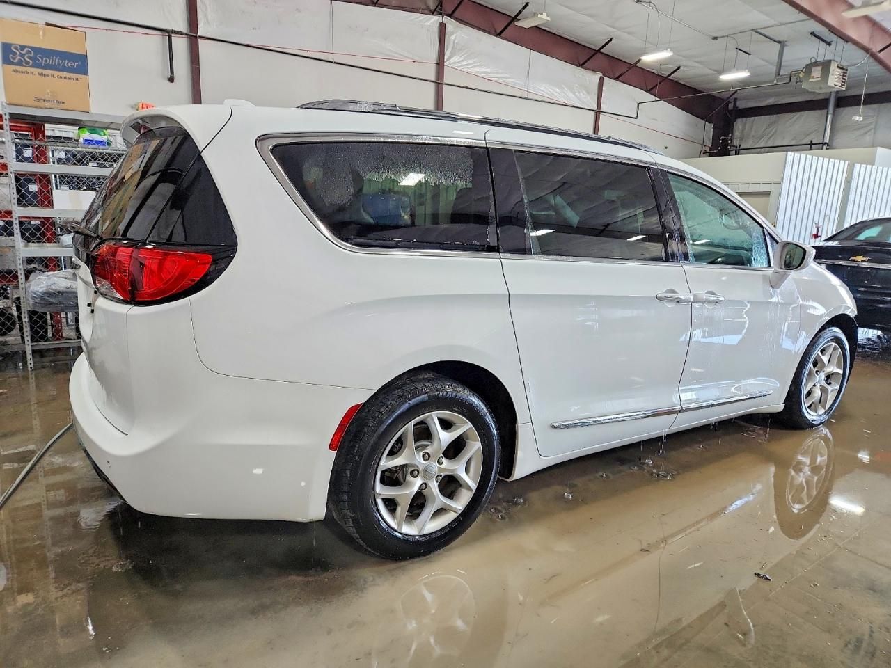 2017 Chrysler Pacifica Touring l Plus