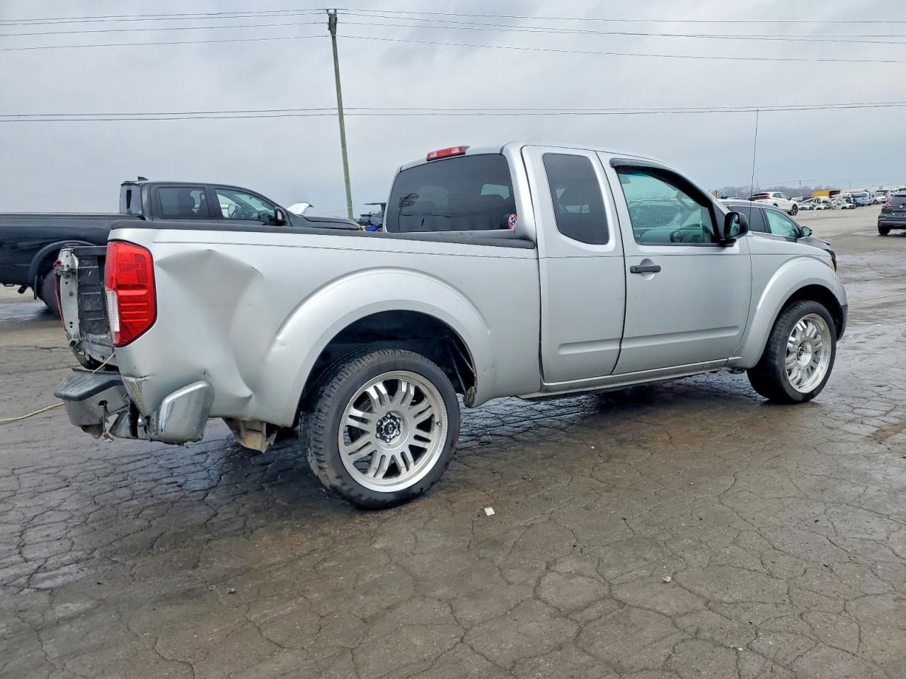 2014 Nissan Frontier s