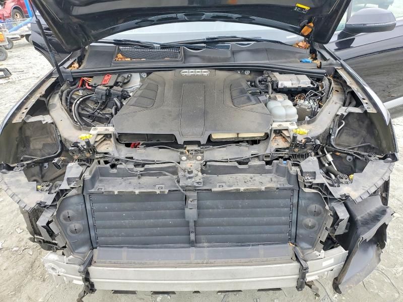 2017 Audi Q7 Premium Plus