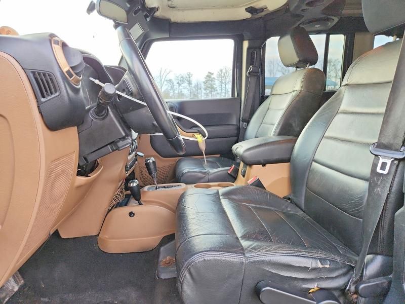 2011 Jeep Wrangler Unlimited Sahara