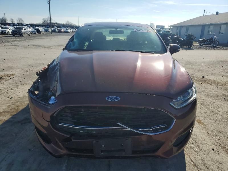 2016 Ford Fusion se