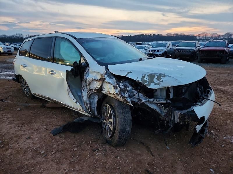 2015 Nissan Pathfinder s