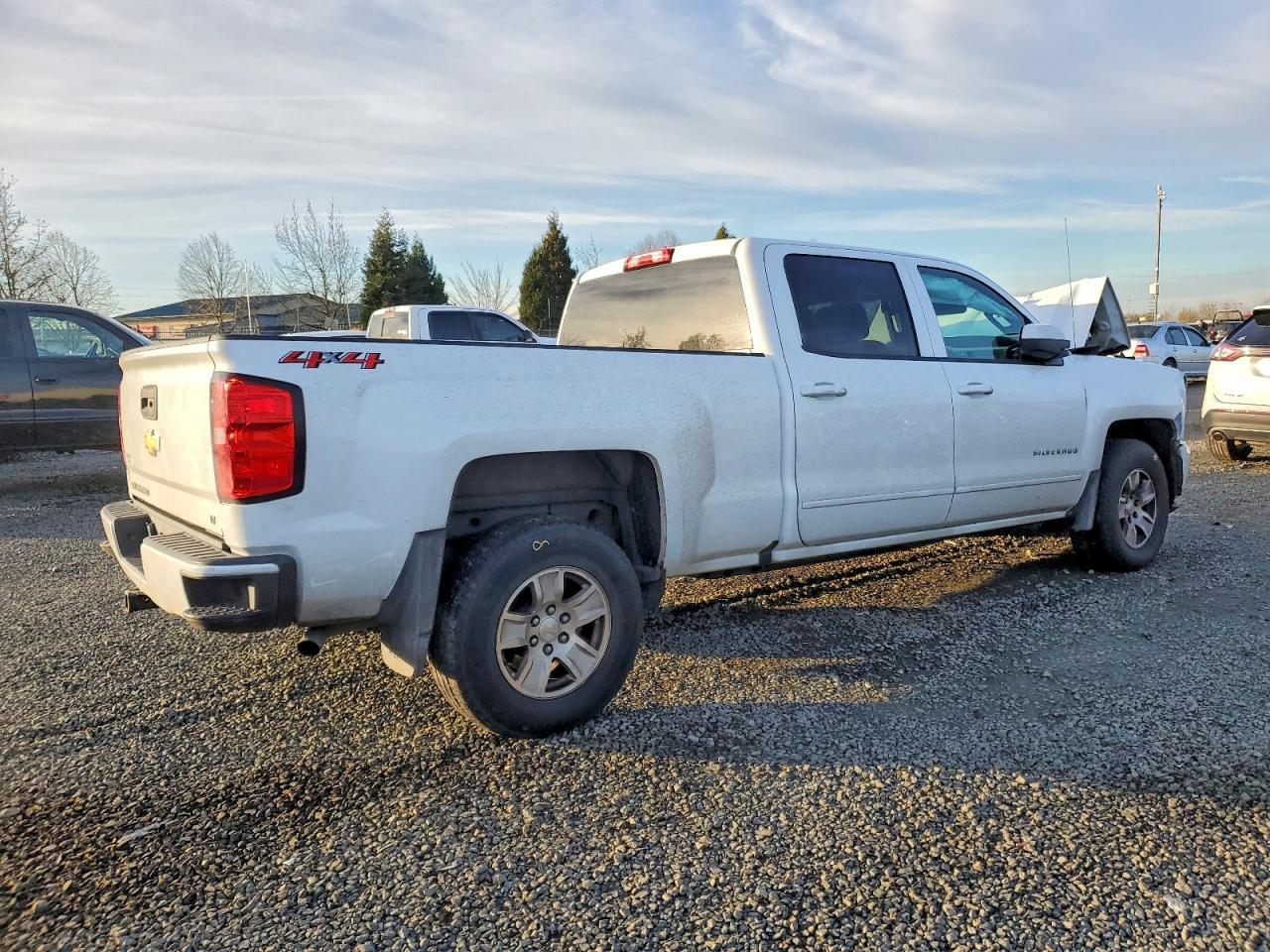 2018 Chevrolet Silverado K1500 lt