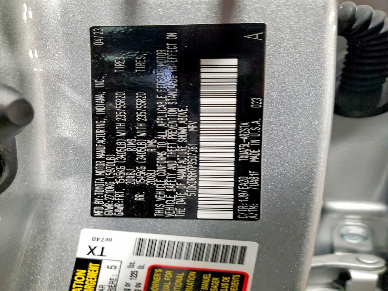 2023 Toyota Highlander l