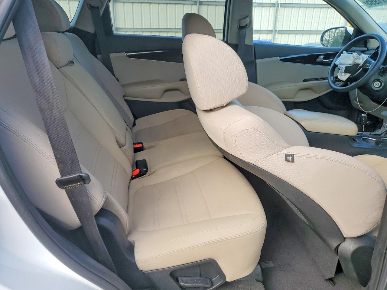2019 KIA Sorento lx V6