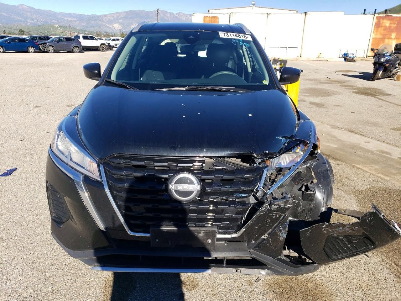 2023 Nissan Kicks sv