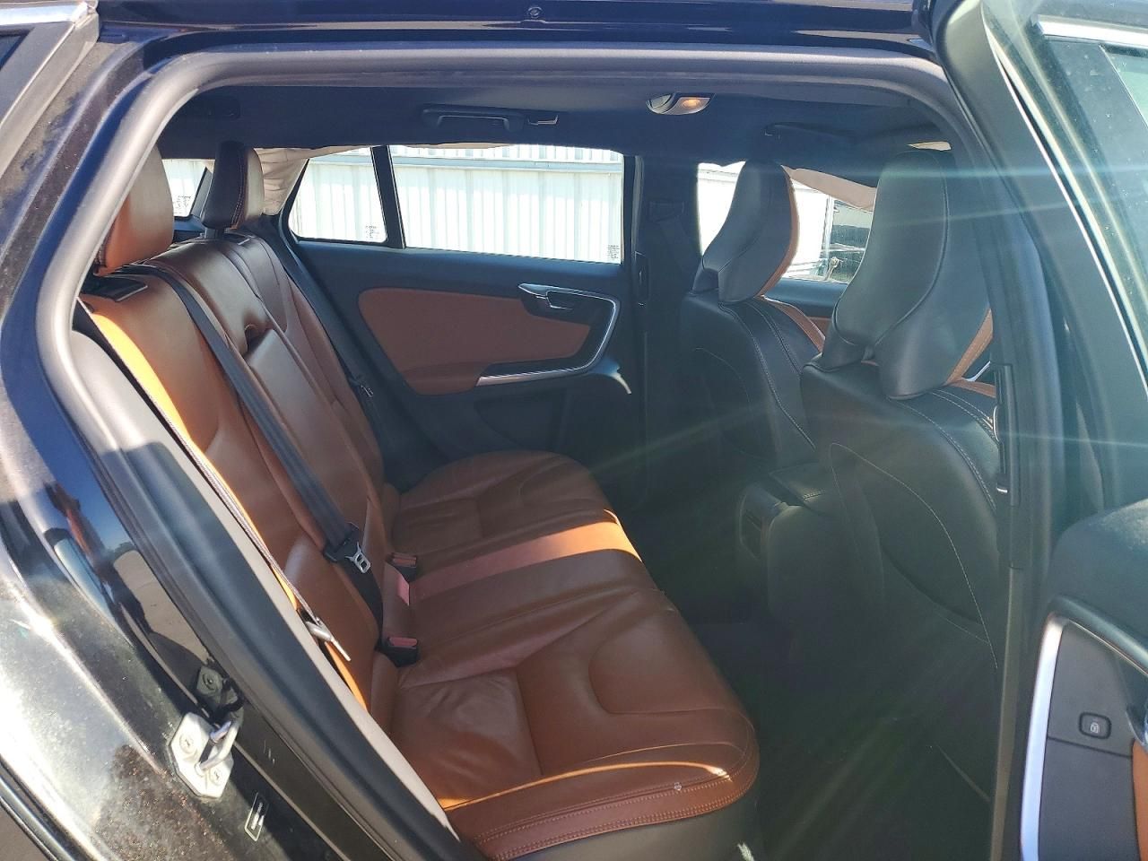 2015 Volvo V60 Premier