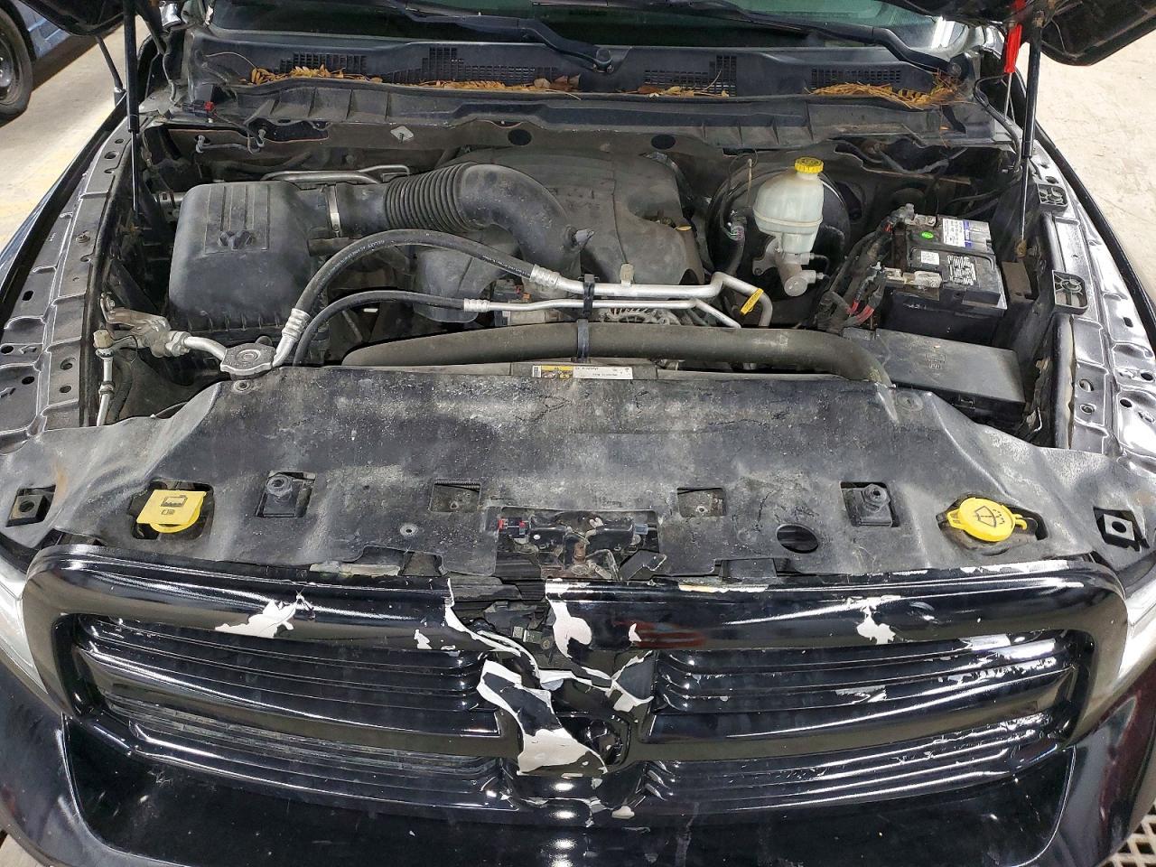 2015 Dodge Ram 1500 slt