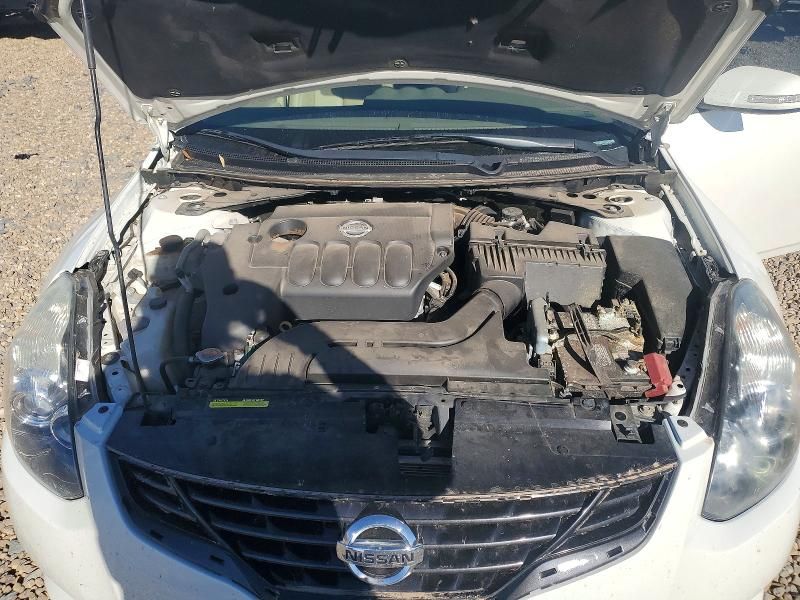 2013 Nissan Altima s