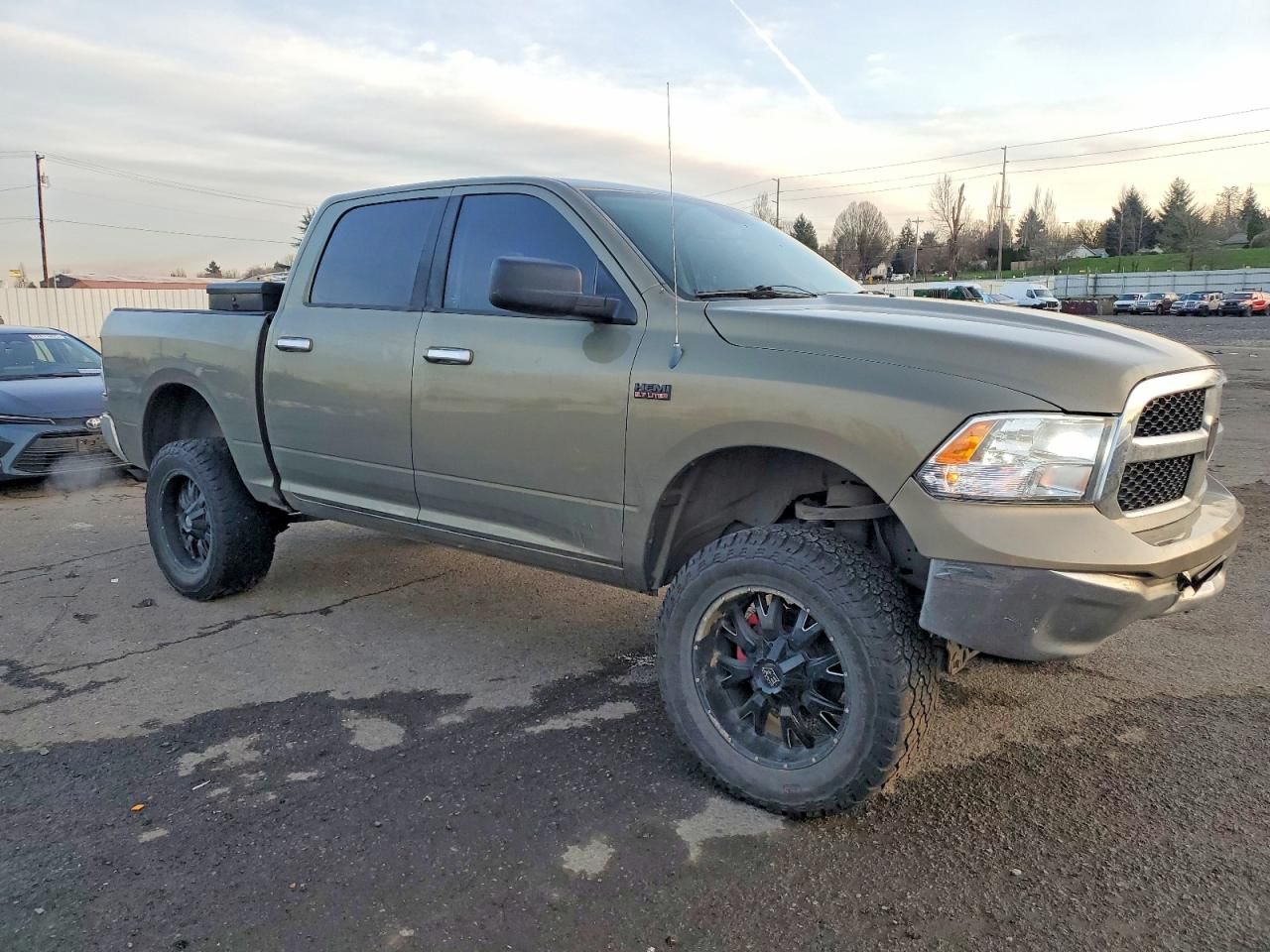 2013 Dodge Ram 1500 slt