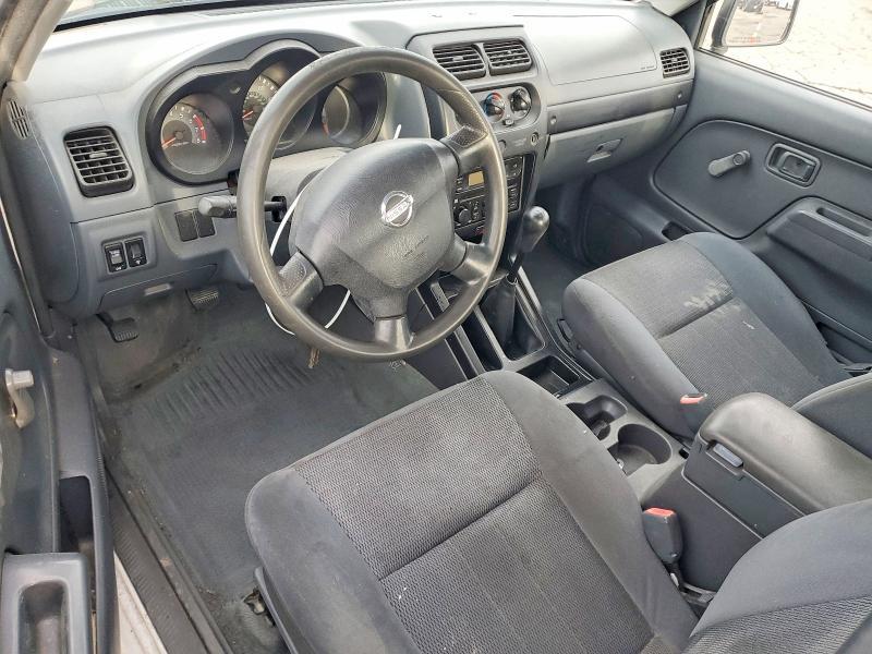 2003 Nissan Frontier King cab xe