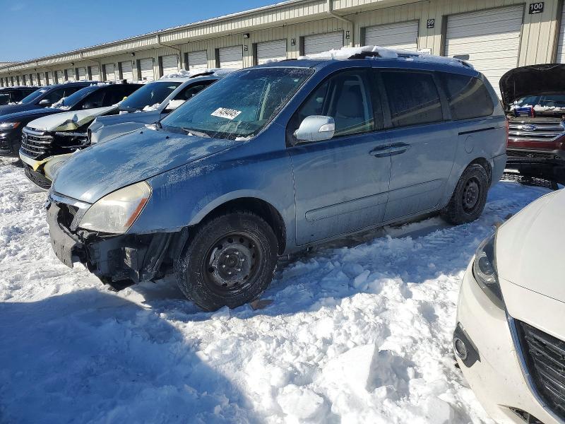2012 KIA Sedona lx