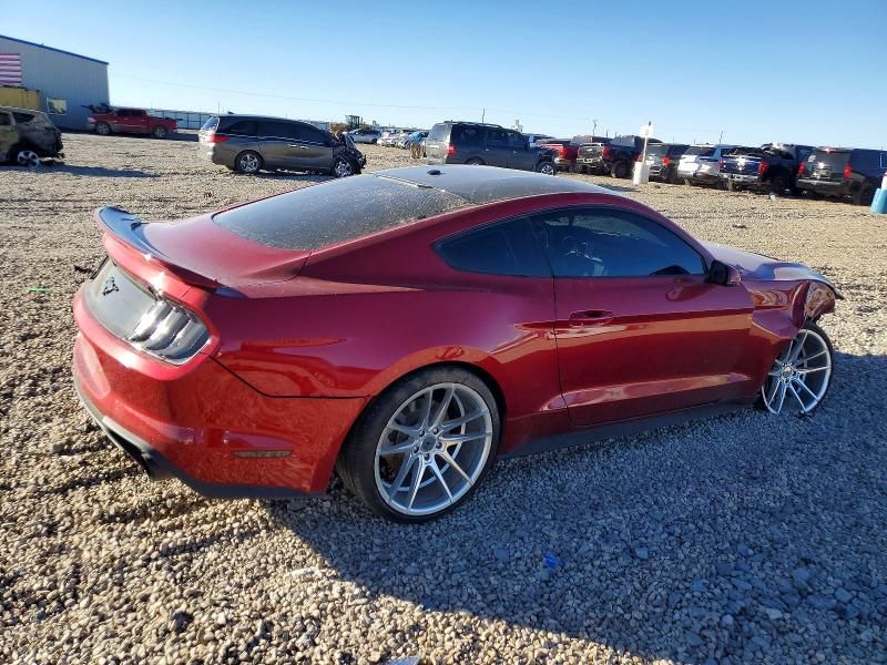 2020 Ford Mustang