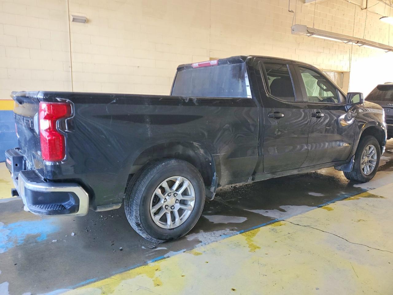 2023 Chevrolet Silverado K1500 lt