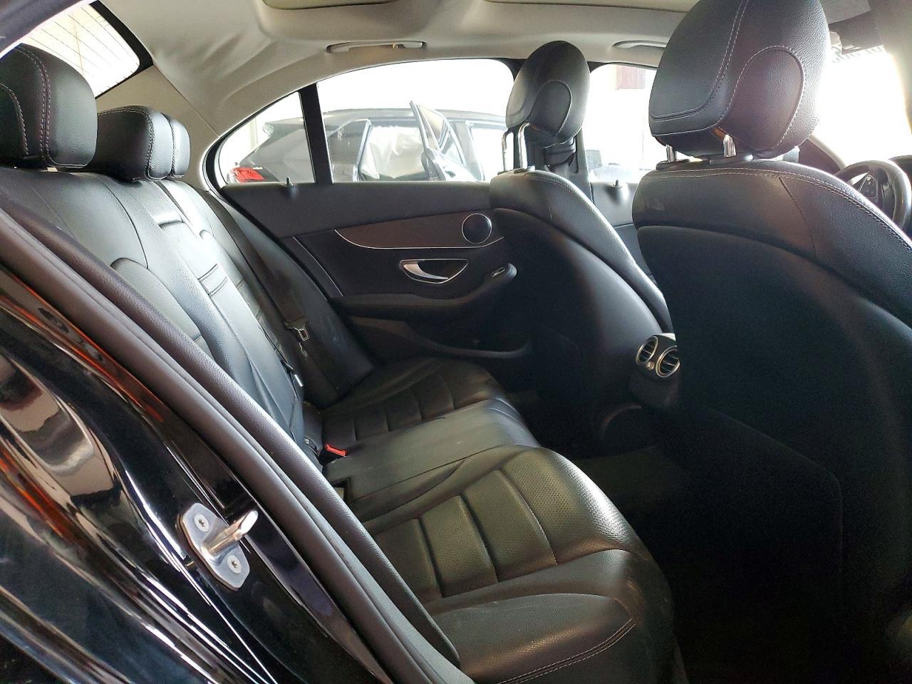 2017 Mercedes-Benz C300