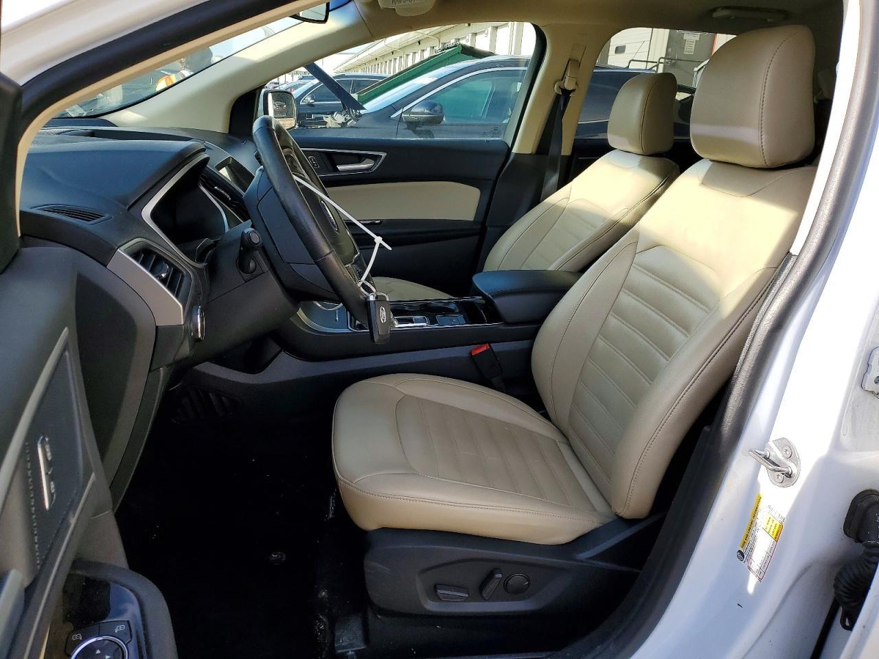 2020 Ford Edge sel