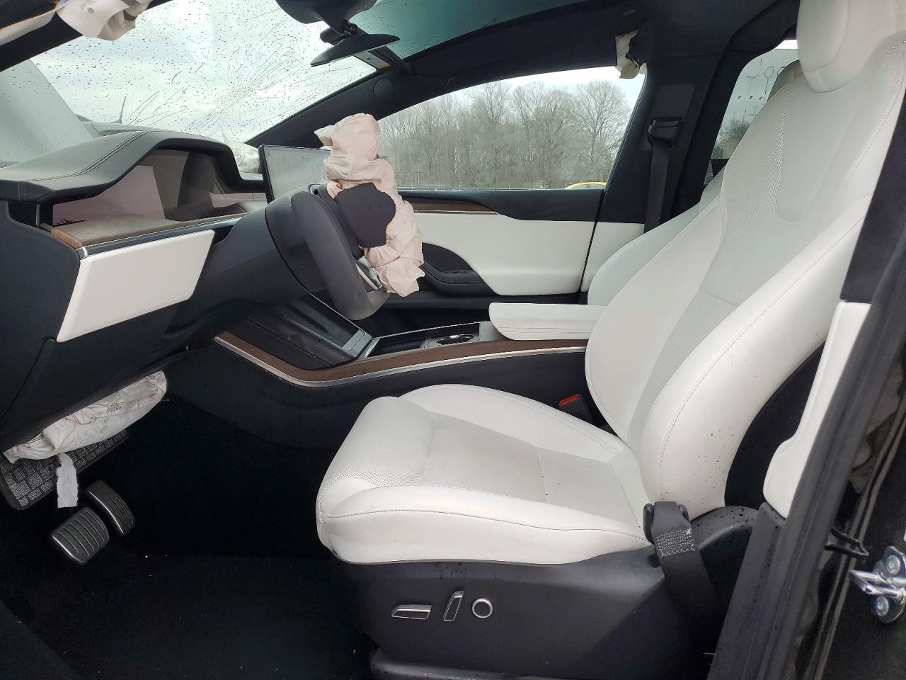 2023 Tesla Model x