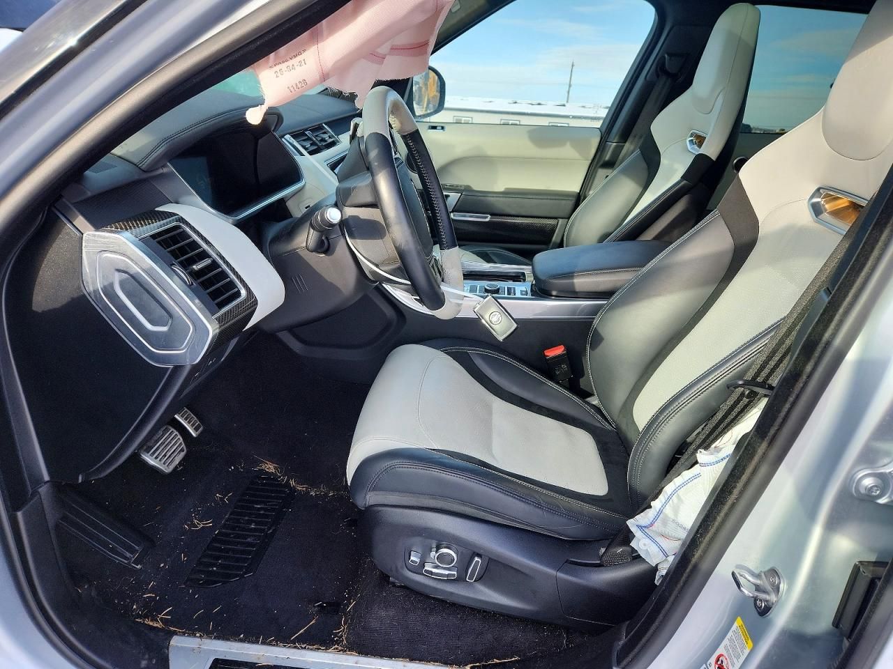 2022 Land Rover Range Rover Sport svr