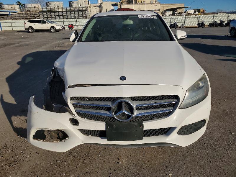 2016 Mercedes-Benz C300
