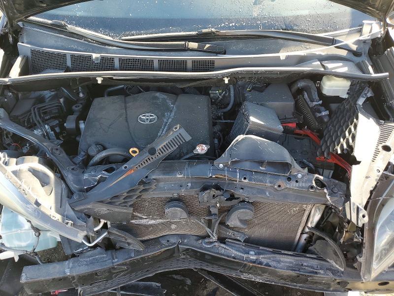 2017 Toyota Sienna se