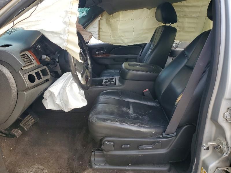 2011 Chevrolet Avalanche lt