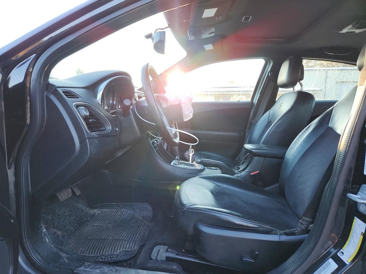 2013 Chrysler 200 Limited