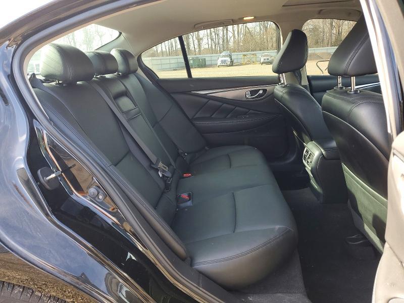 2016 Infiniti Q50 Base