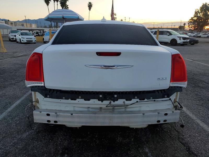 2019 Chrysler 300 Limited